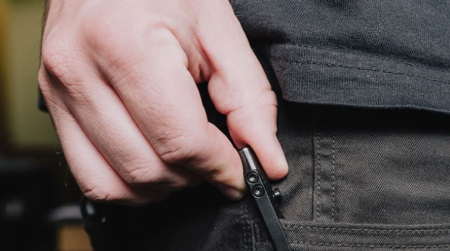 carry a bolt-action pen in pocket