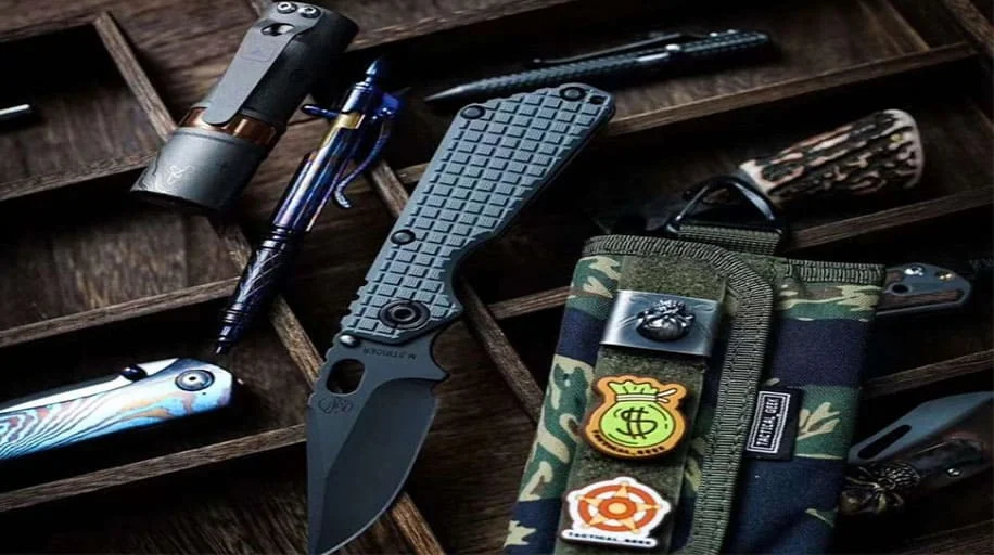 What's an EDC Pouch and What Should You Put in It?