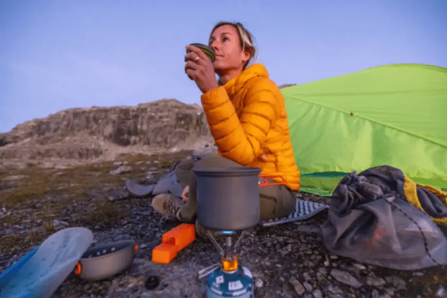 Maximizing Backpacking Stove Lifespan: Tips & Estimates